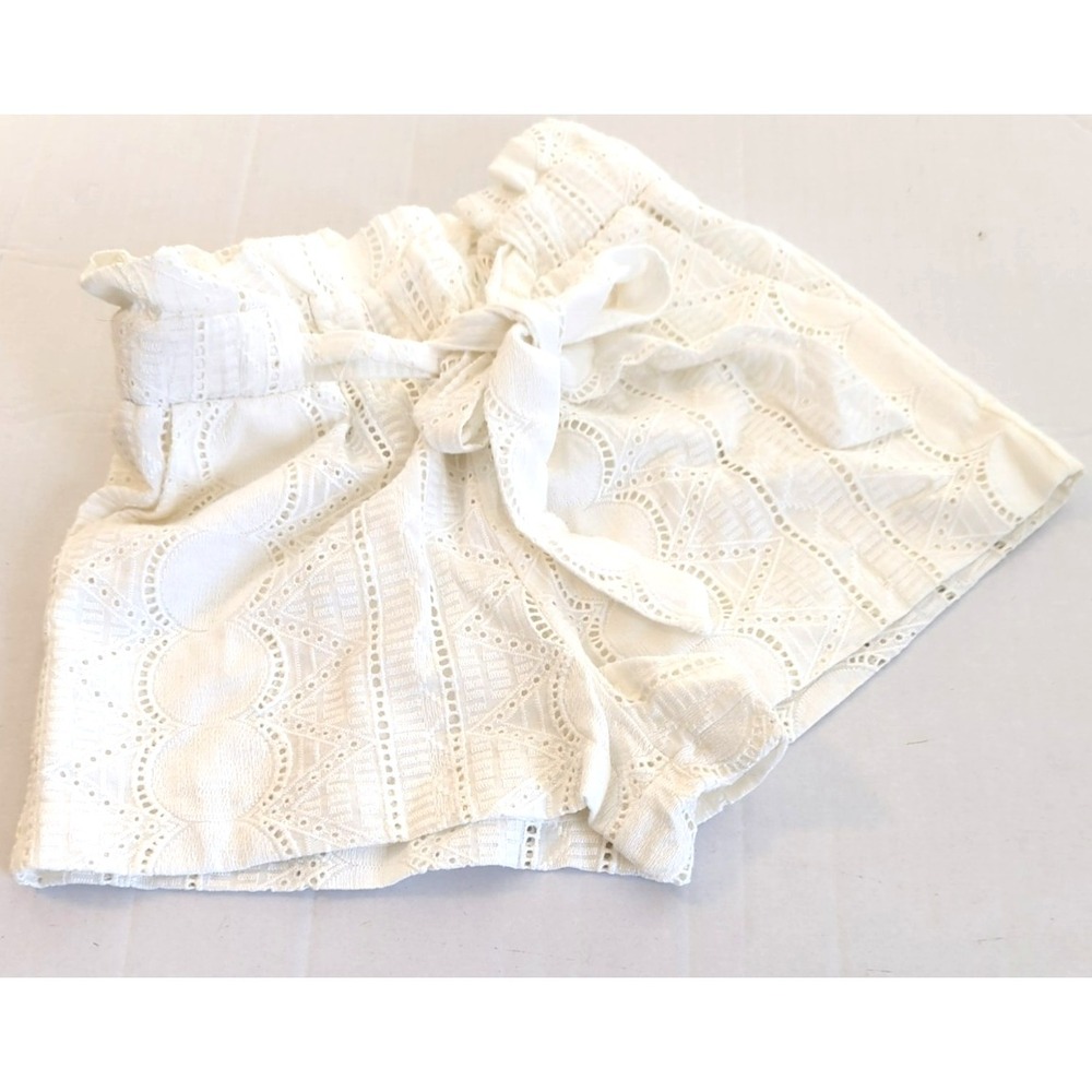 New White Eyelet Embroidered Shorts Medium  ACOA Collection Cotton Lined Sexy